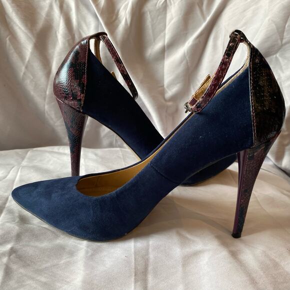 Just Fab Blue Purple Faux Suede/ Leather Mixed Stiletto Heel SZ 9 Ankle‎ Strap - Picture 1 of 10